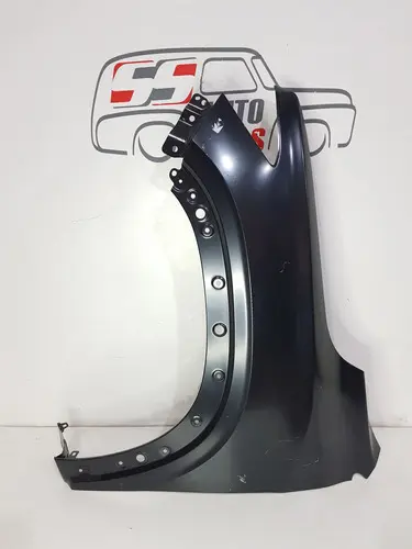 Paralama Esquerdo Chevrolet Tracker 2020 A 2024 Original