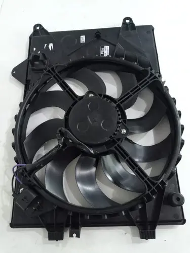 Ventuinha Eletro Defletor Onix Prisma 2016-2020 8c4227508204