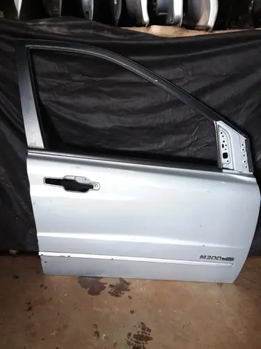 Porta Ssangyong Actyon Kyron Dianteira Direita Original.