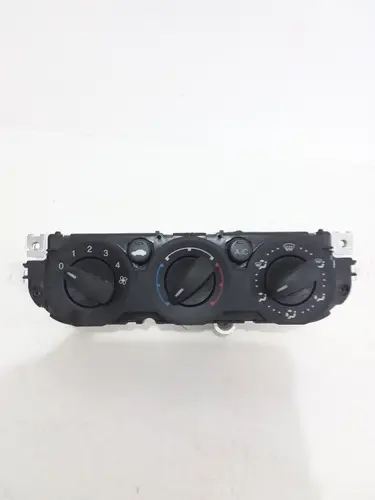 Comando Ar Condicionado Focus Sedan 2009 A 2013 7m5t19980