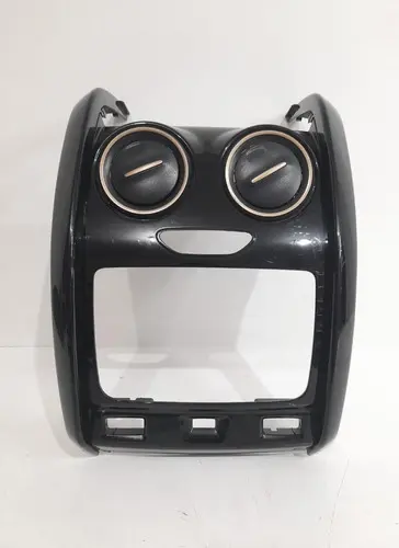 Moldura Difusor Painel Multimídia Renault Duster 2015 2016