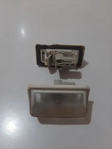Luz Placa Corolla Fielder 2003 04 05 06 07 2008 Original Par