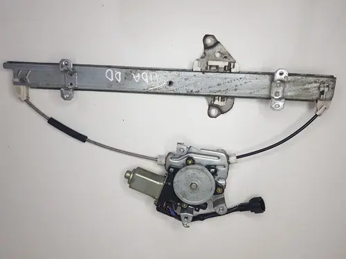 Maquina Vidro Dianteira Direita Nissan Tiida 2008 A 2014