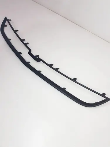 Moldura Inferior Grade Chevrolet Celta Prisma 2012 A 2015