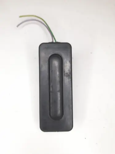 Botão Abertura Tampa Traseira Peugeot 208 2012 2013 2014 2015