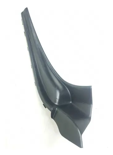 Moldura Churrasqueira Direita Nissan March 2012 A 2016