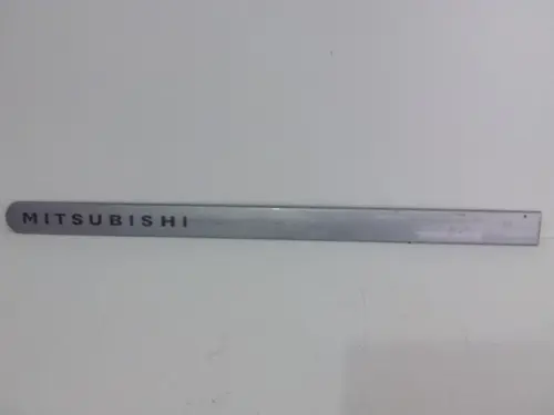 Friso Porta Dianteira Esquerda Mitsubishi Tr4 2012 Original