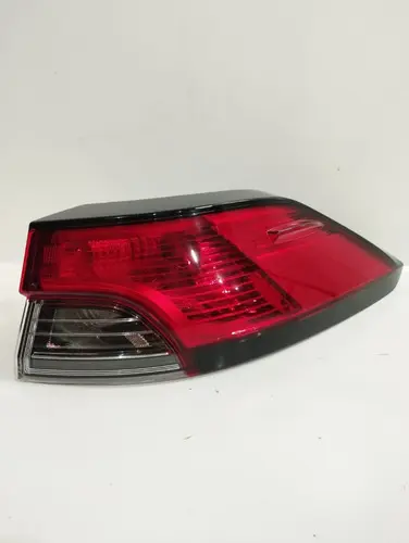 Lanterna Direita Toyota Corolla Cross 2021 2022 Original