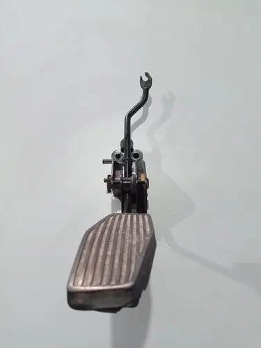 Pedal Acelerador Vectra 1998 a 2006 Usado 9057145