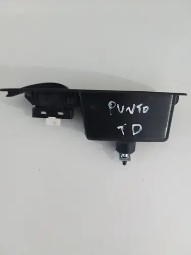 Moldura Botão Vidro Elétrico Punto 2012 13 Traseiro Direito