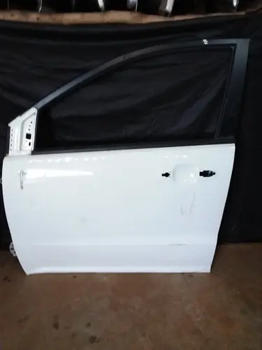 Porta Dianteira Esquerda Ssangyong Korando 2011 A 2014.