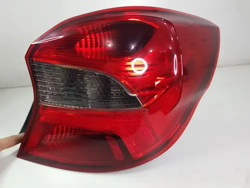 Lanterna Direita Ford Ka Hatch 2019 A 2023 Fumê