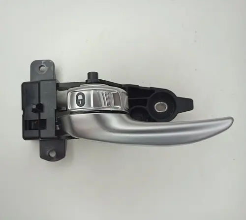 Maçaneta Interna Esquerda Jeep Renegade 2015 2016 2017 2018