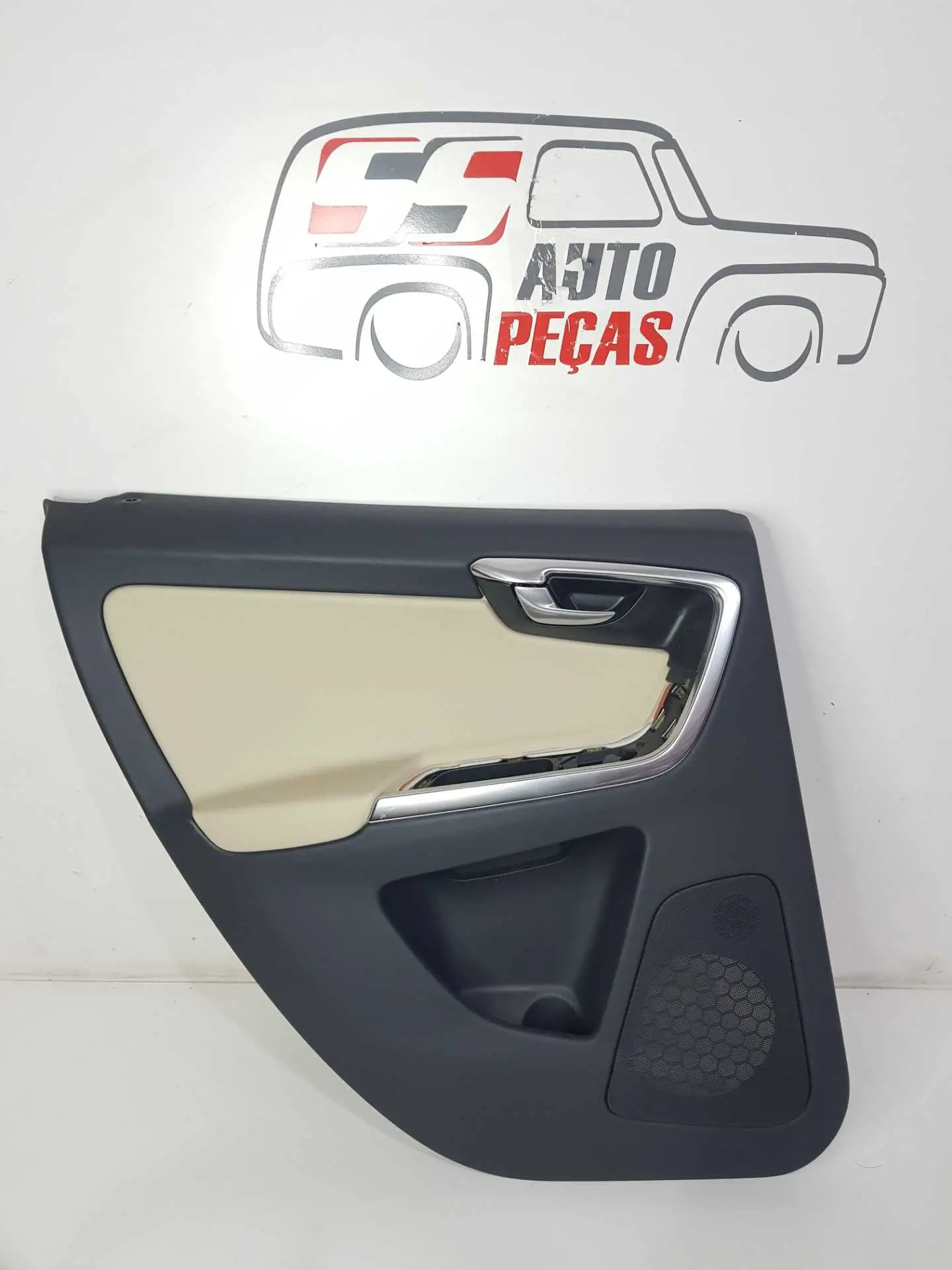 FORRO PORTA TRASEIRO ESQUERDO VOLVO XC60 2012 A 2017