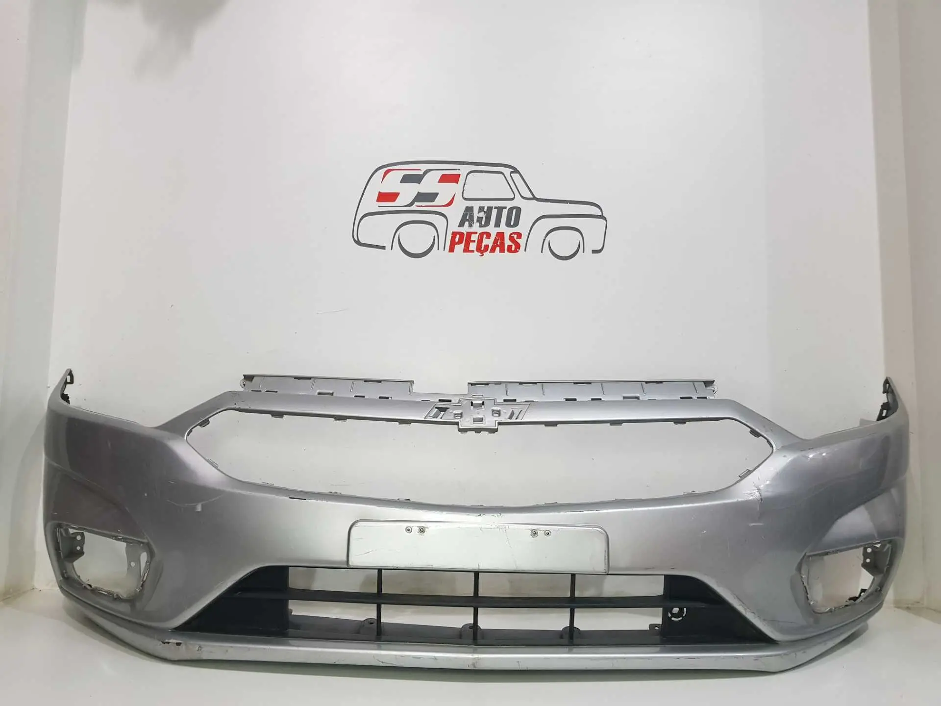Parachoque Dianteiro Gm Onix Prisma 2017 a 2019 C/DETALHE