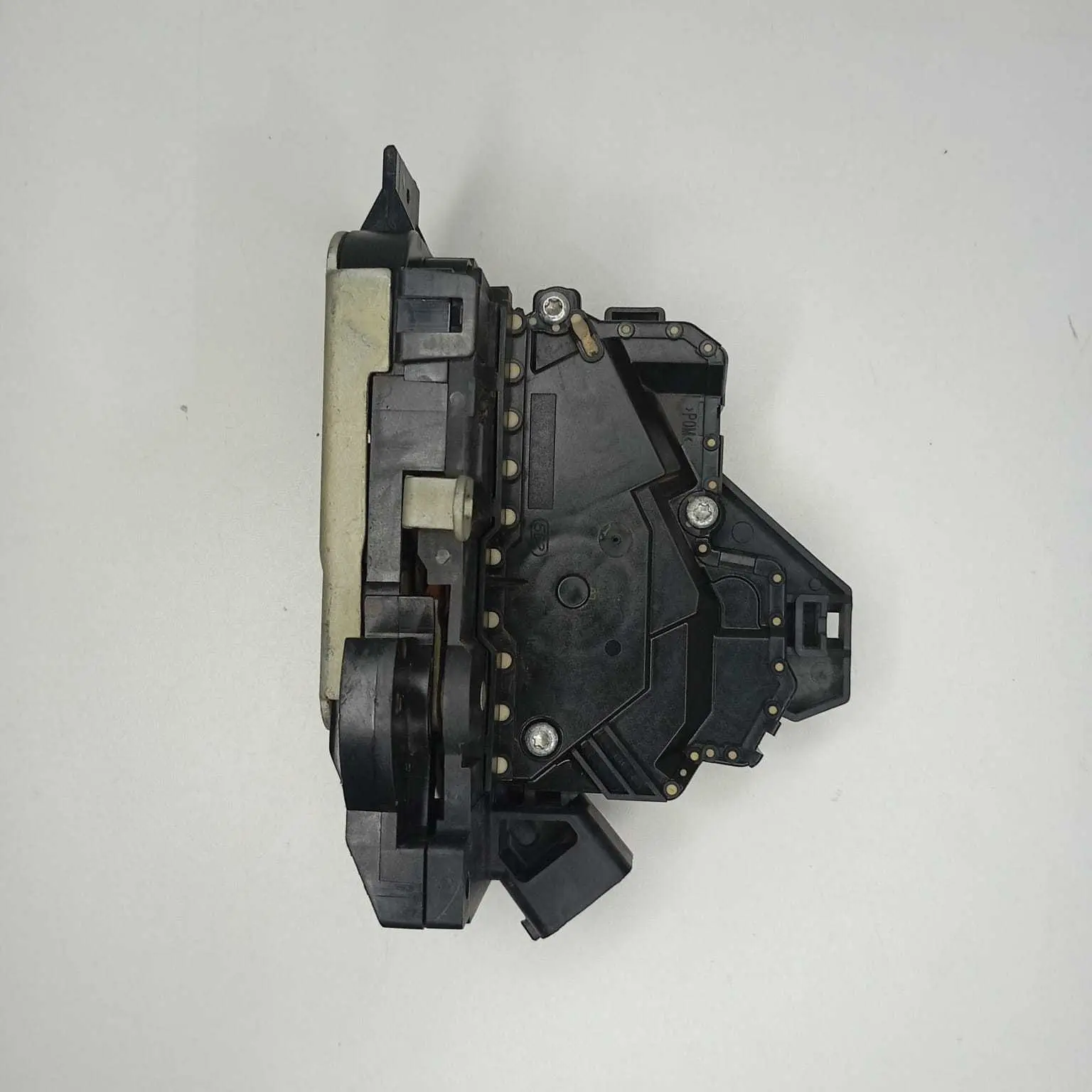 Fechadura Traseira Direita Ford Focus 2001 2002 À 2008 Preta