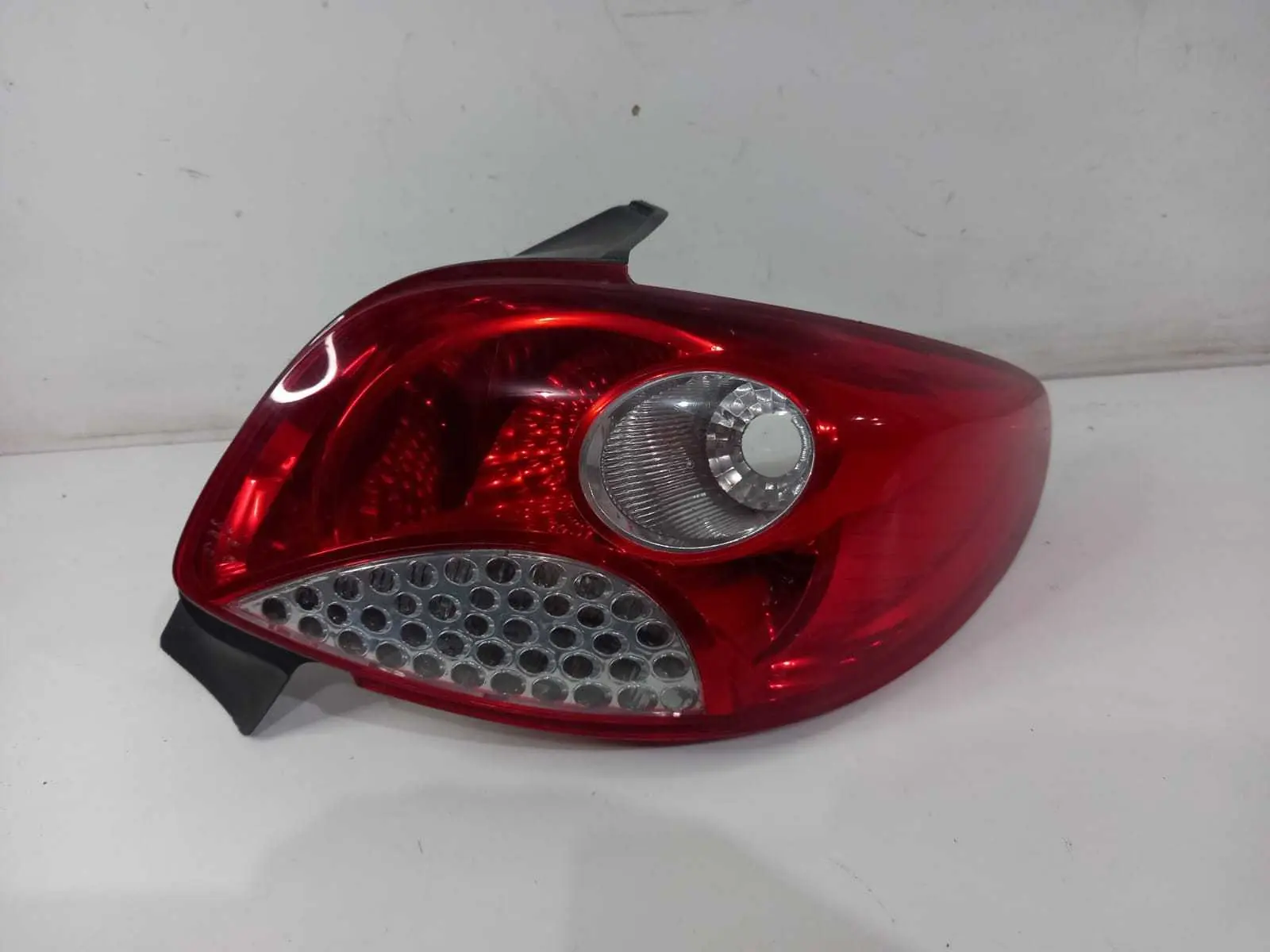 Lanterna Traseira Direita Peugeot 207 Passion 2008 a 2011