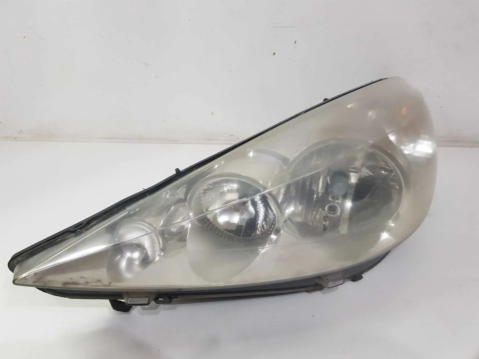 FAROL ESQUERDO PEUGEOT 207 2009 2010 A 2012 2013 ORIGINAL