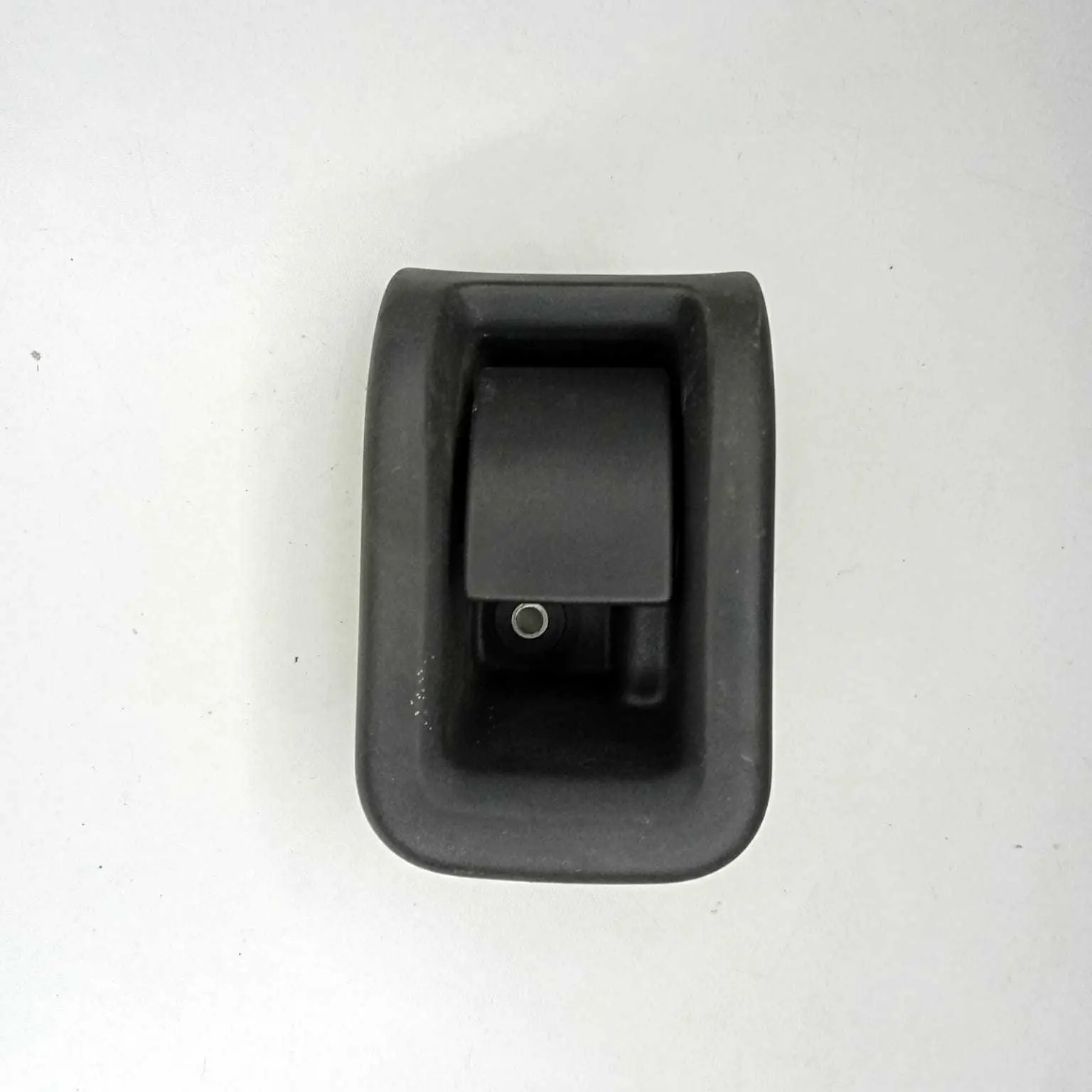 Maçaneta Puxador Capo Volvo Xc60 T5 2012 2013 2014 2015