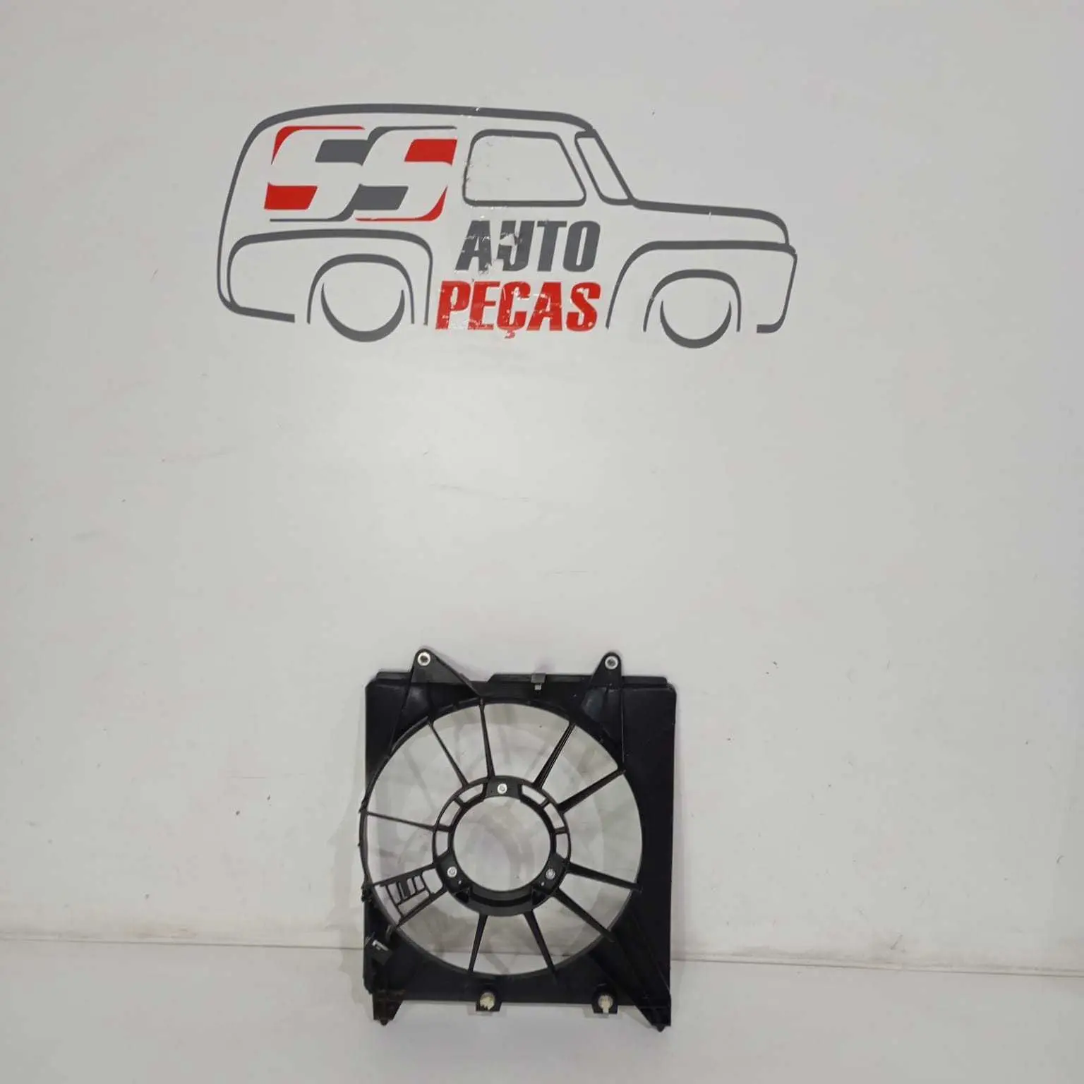 Defletor Ventoinha Esquerdo Honda Fit 2015 2016 2017 2018