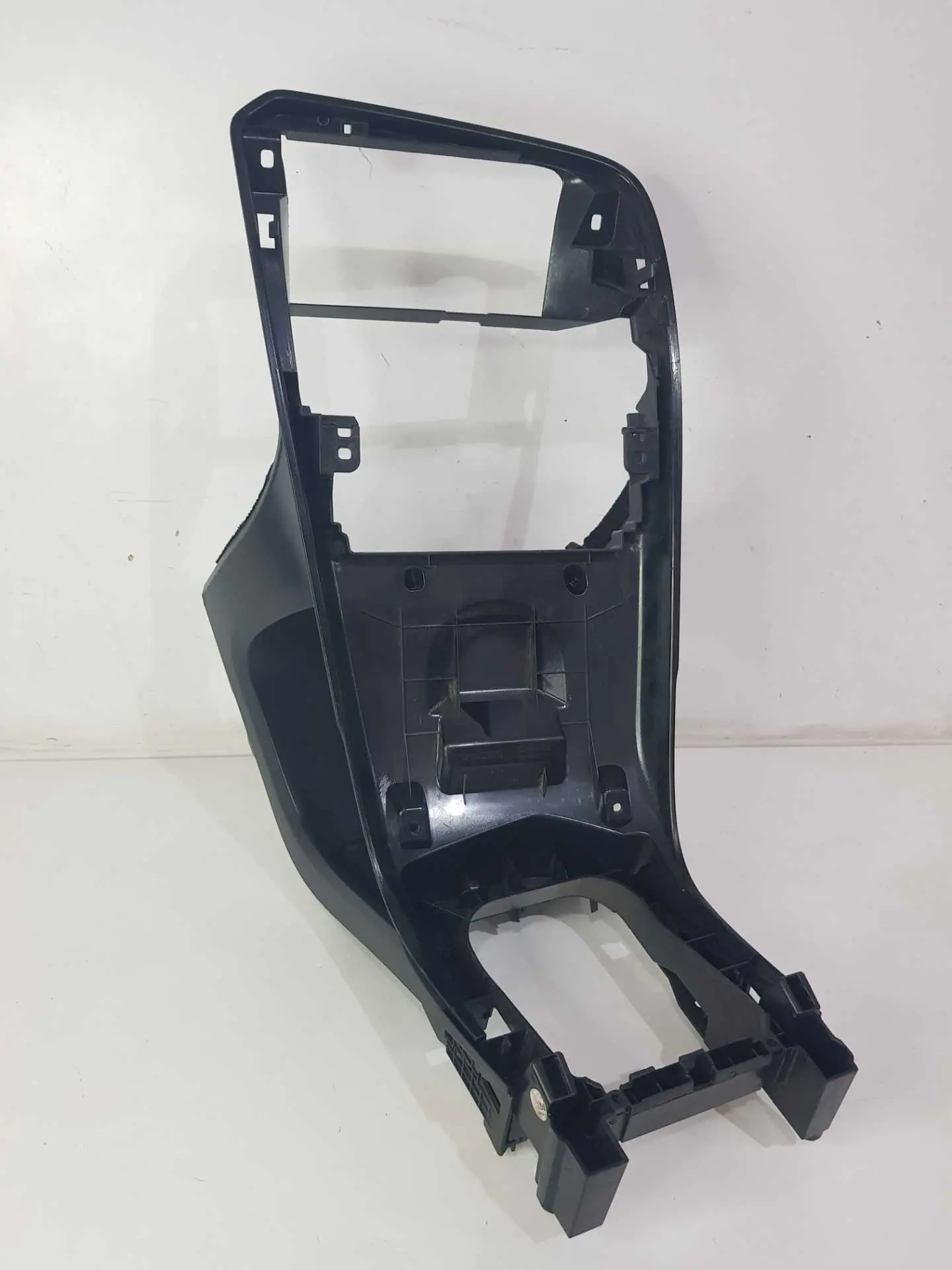 MOLDURA ACABAMENTO PAINEL CONSOLE VOLVO XC60 2011 A 2015
