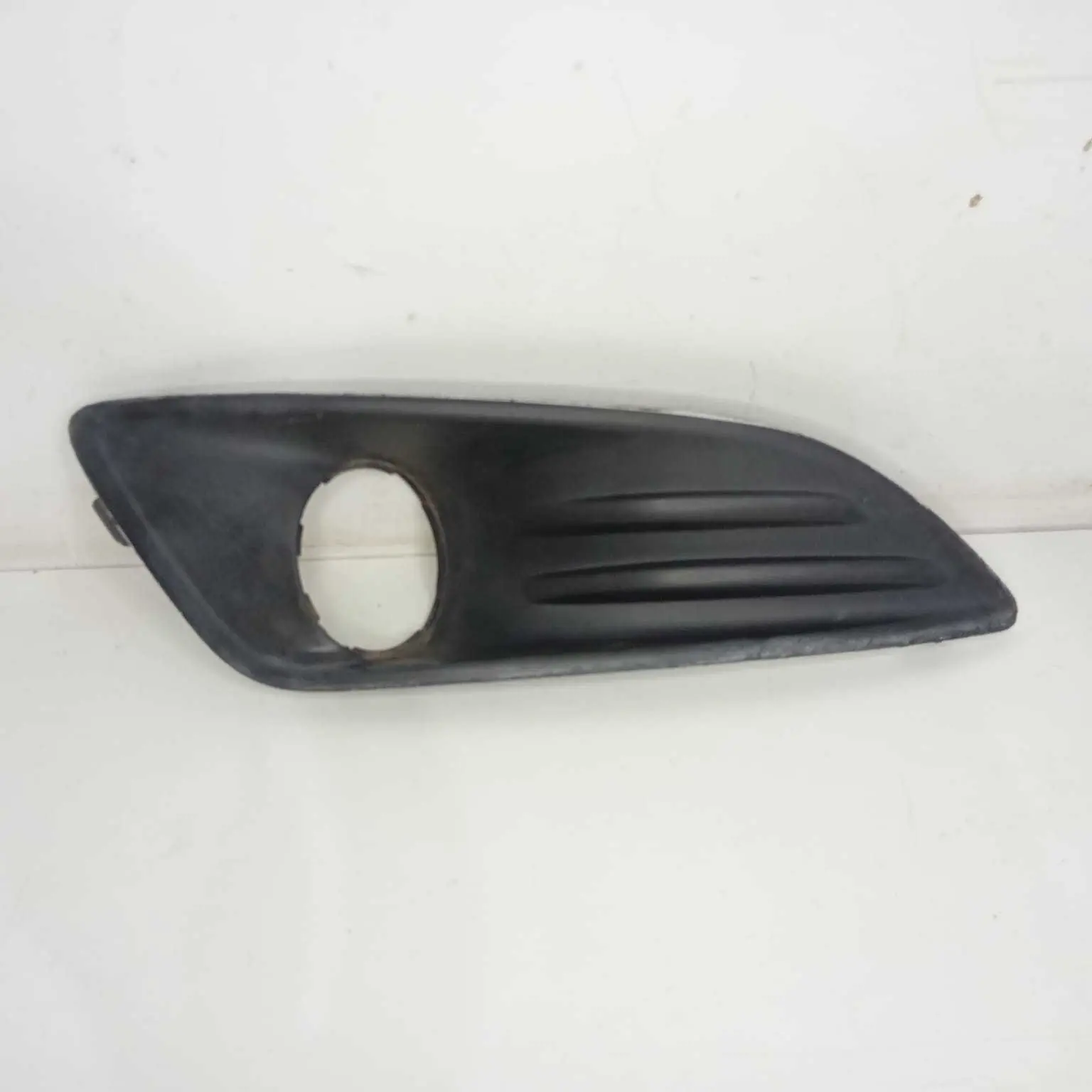 Moldura Farol Milha Direito New Fiesta 2013 À 2016 Nacional