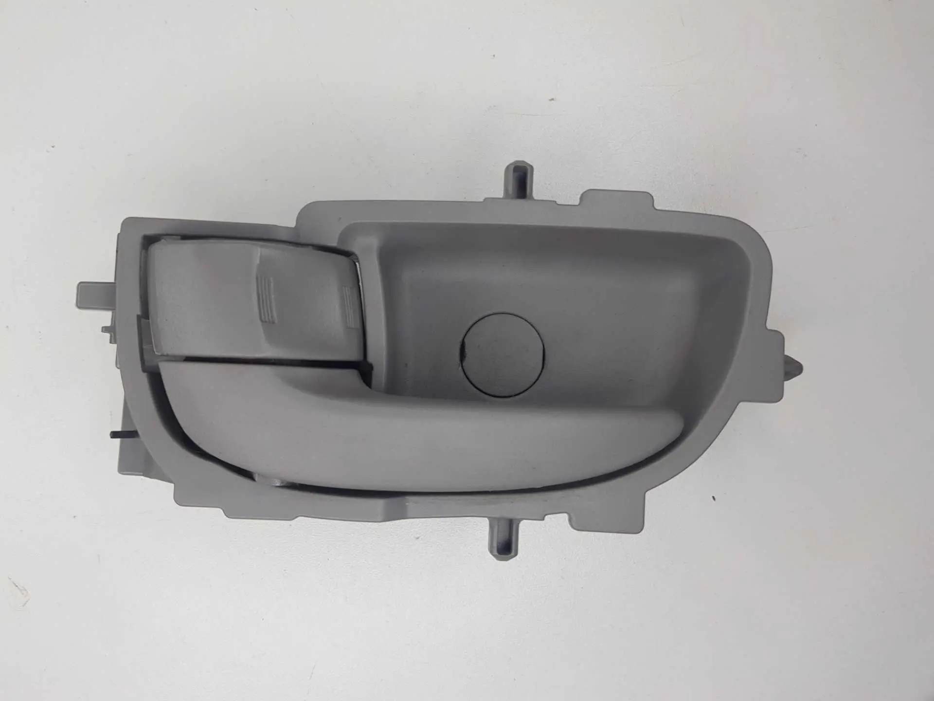 MAÇANETA INTERNA TOYOTA COROLLA 2015 2016 2017 ESQUERDA