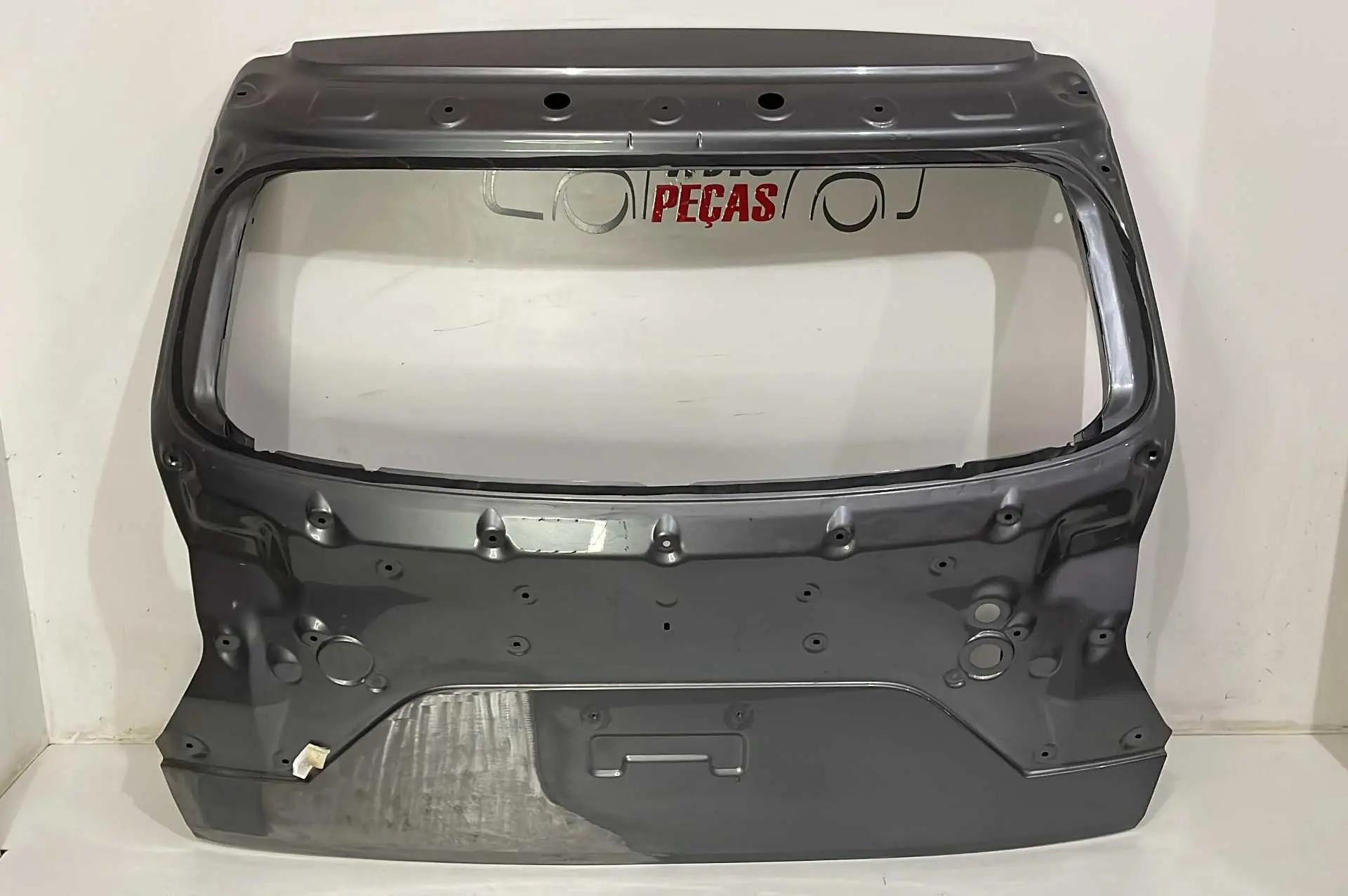 TAMPA TRASEIRA HYUNDAI CRETA 2022 2023 2024