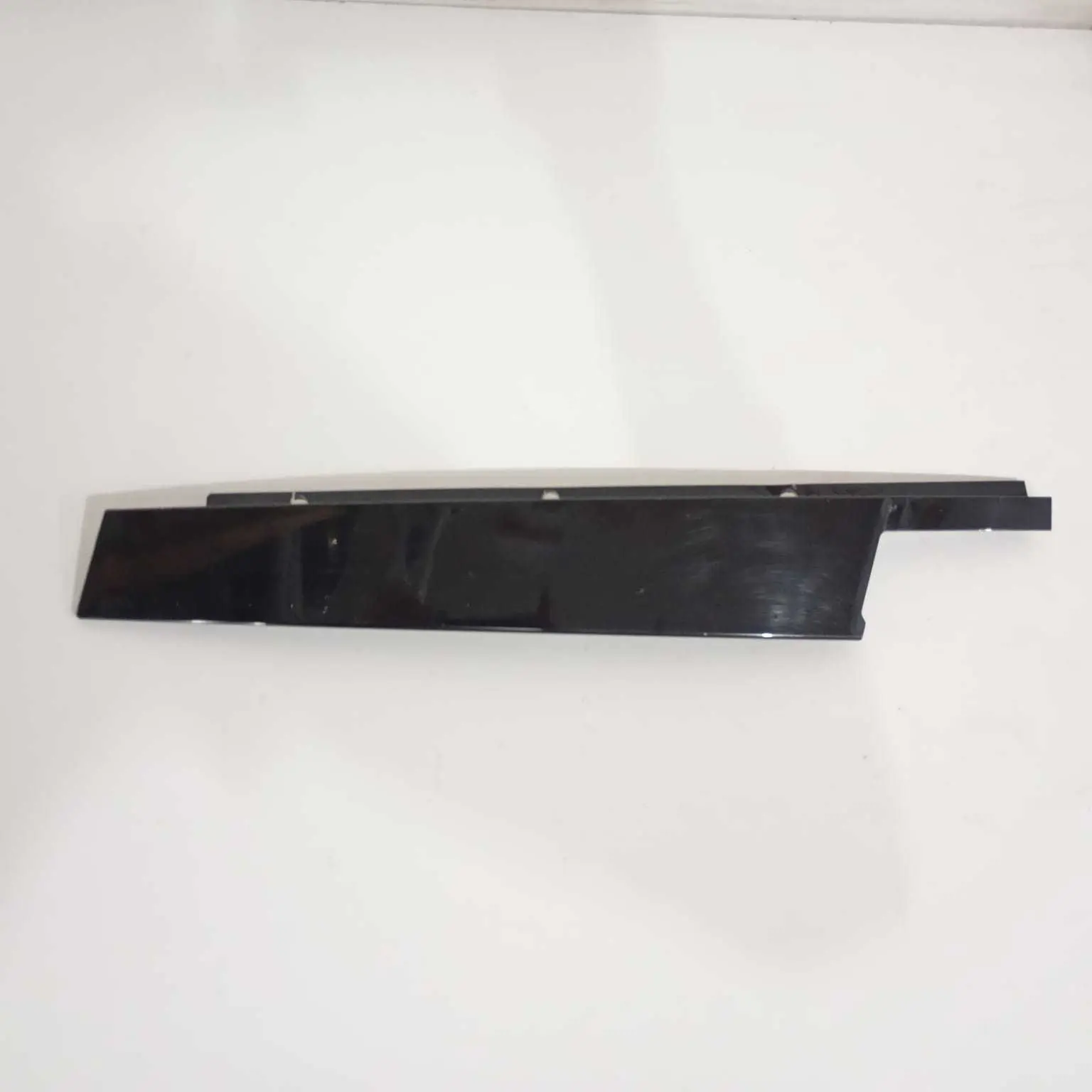 Moldura Porta Dianteira Direita Volvo Xc60 T5 2012 À 2015