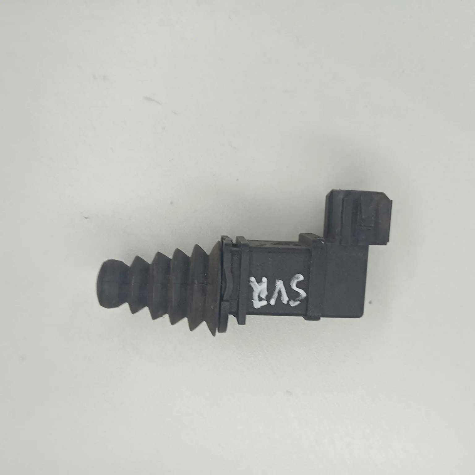 Interruptor Alarme Capo Vw Gol Saveiro Fox 2012 À 2019