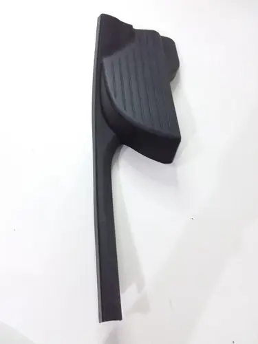 Soleira Traseira Direita Nissan Livina 2010 2011 Original
