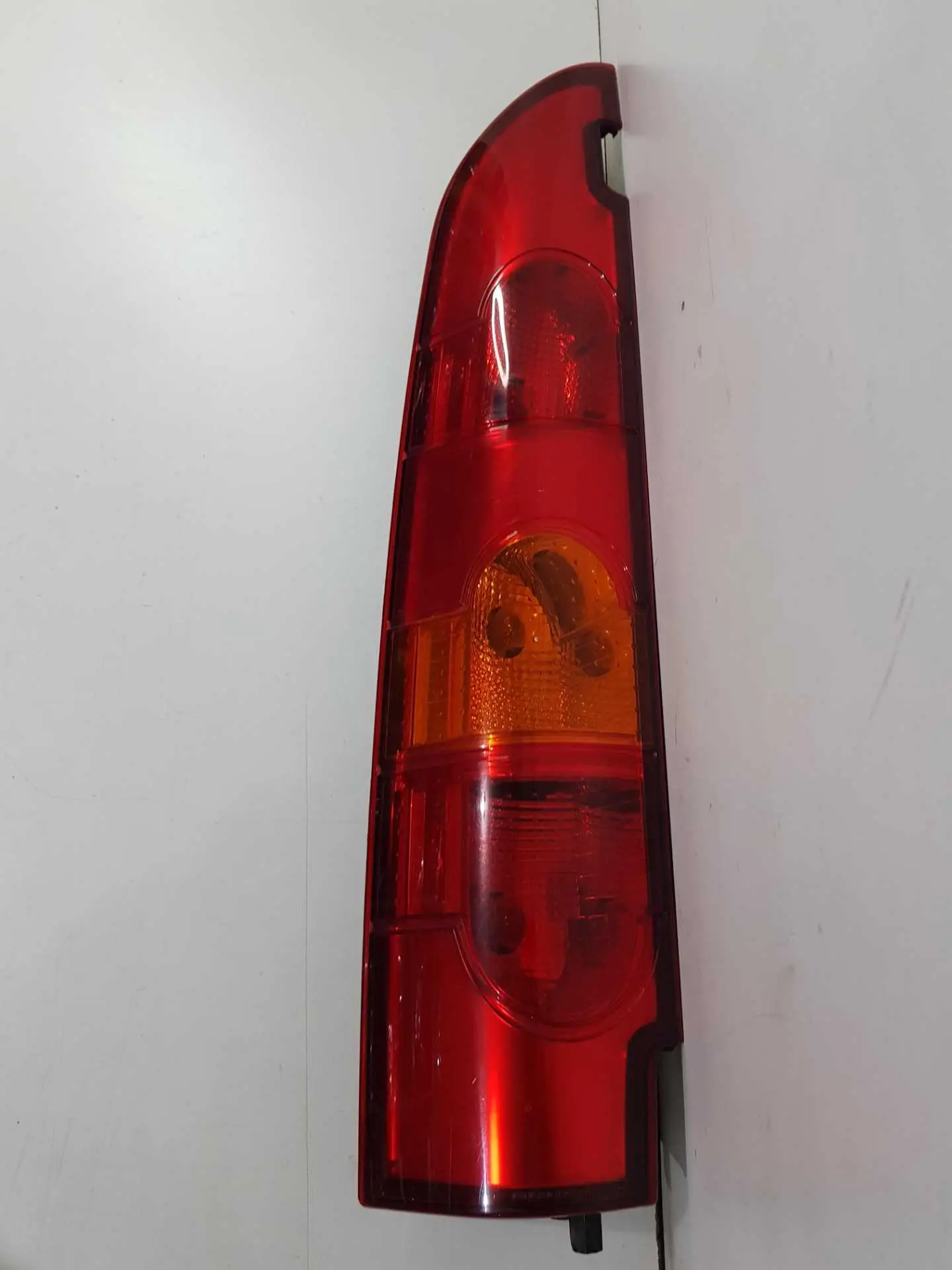 Lanterna Traseira Esquerda Kangoo 2005 A 2016 Original