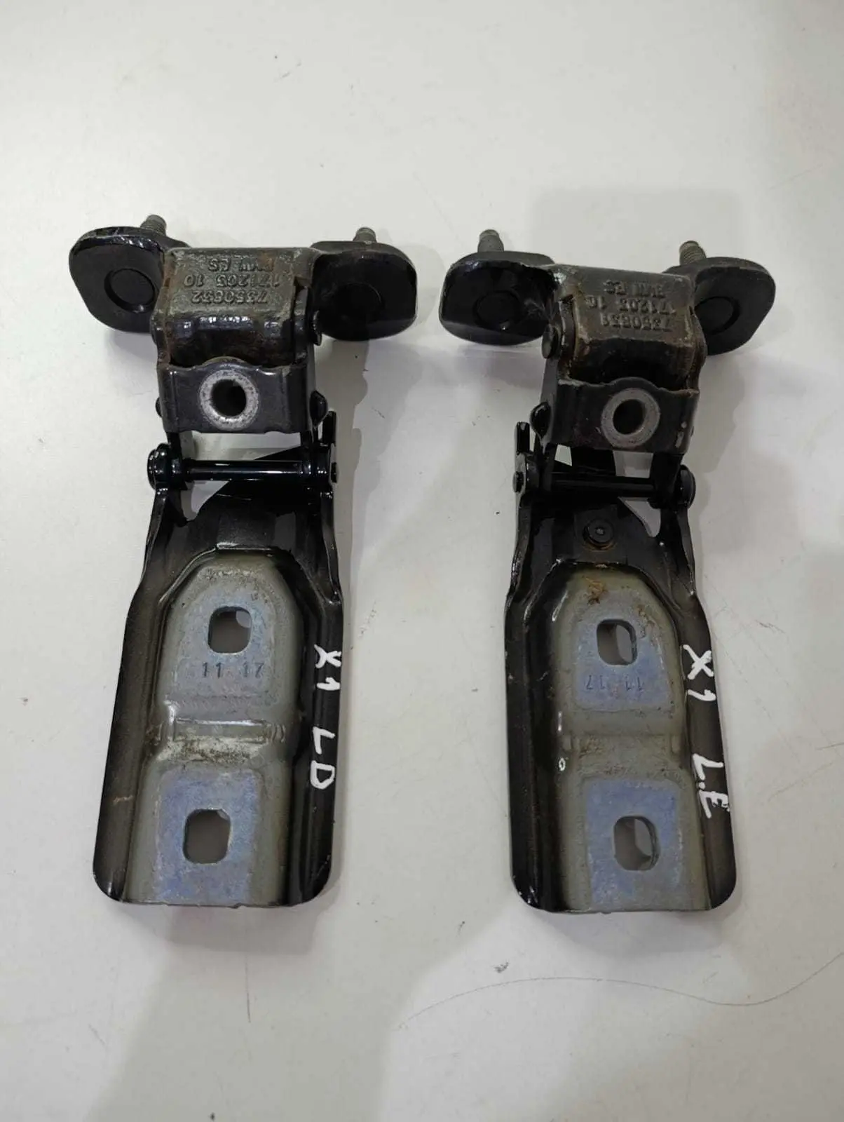Par Dobradiça Tampa Traseira Bmw X1 2017 2018 2019 Original