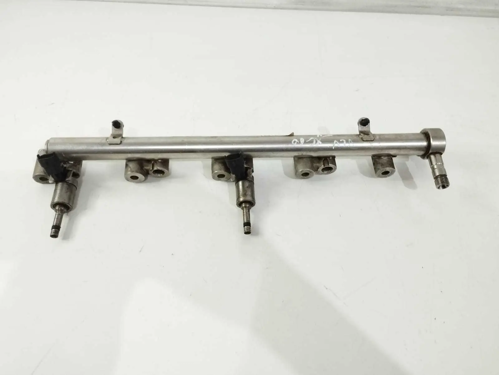 Flauta Com Sensor E 2 Bicos Injetor Volvo Xc60 T5 2.0 12 13