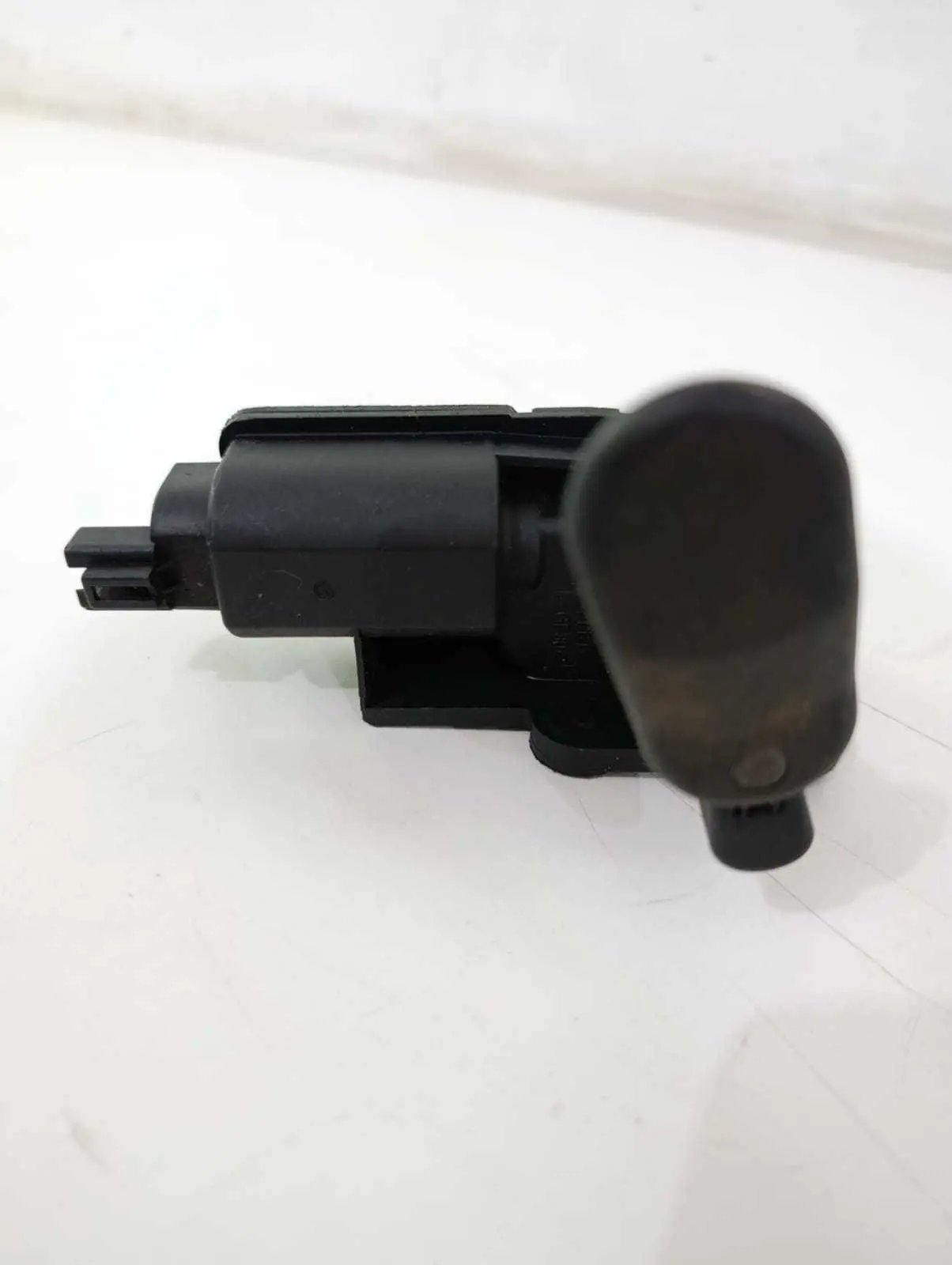 Motor Vidro Basculante Traseiro Kia Carnival 2010 2011