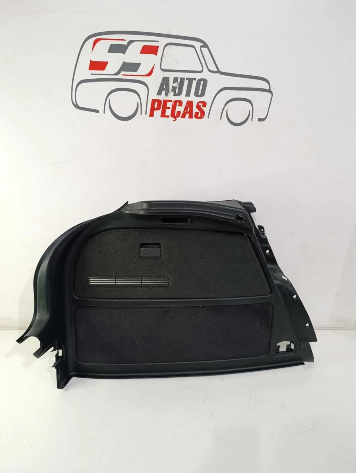 Moldura Lateral Direita Porta Malas Audi A3 2 Porta 97 A 05