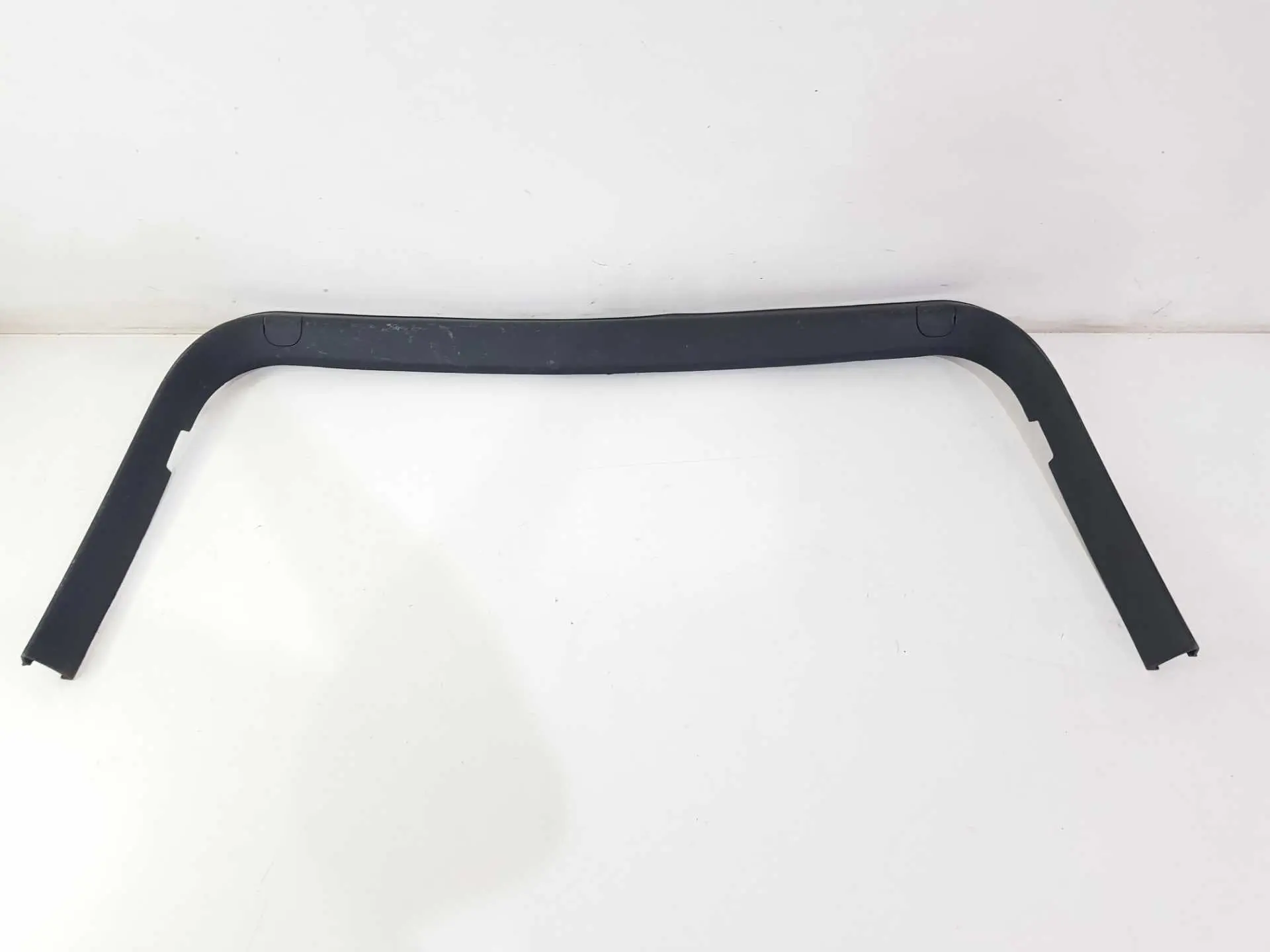 Moldura Interna Tampa Traseira Kia Sportage 2008 A 2012