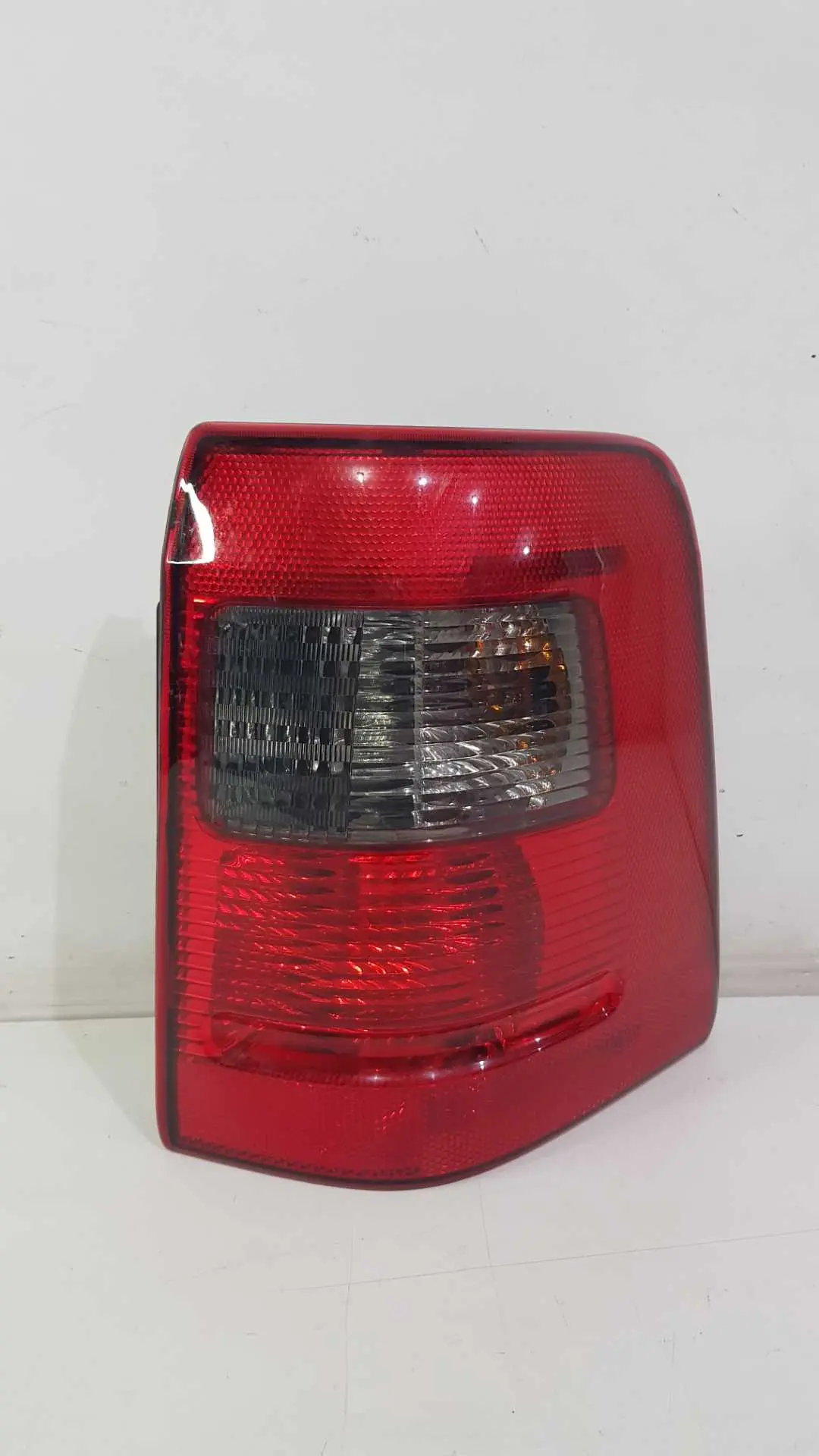Lanterna Direita Ford Ecosport 2003 A 2007 Fumê