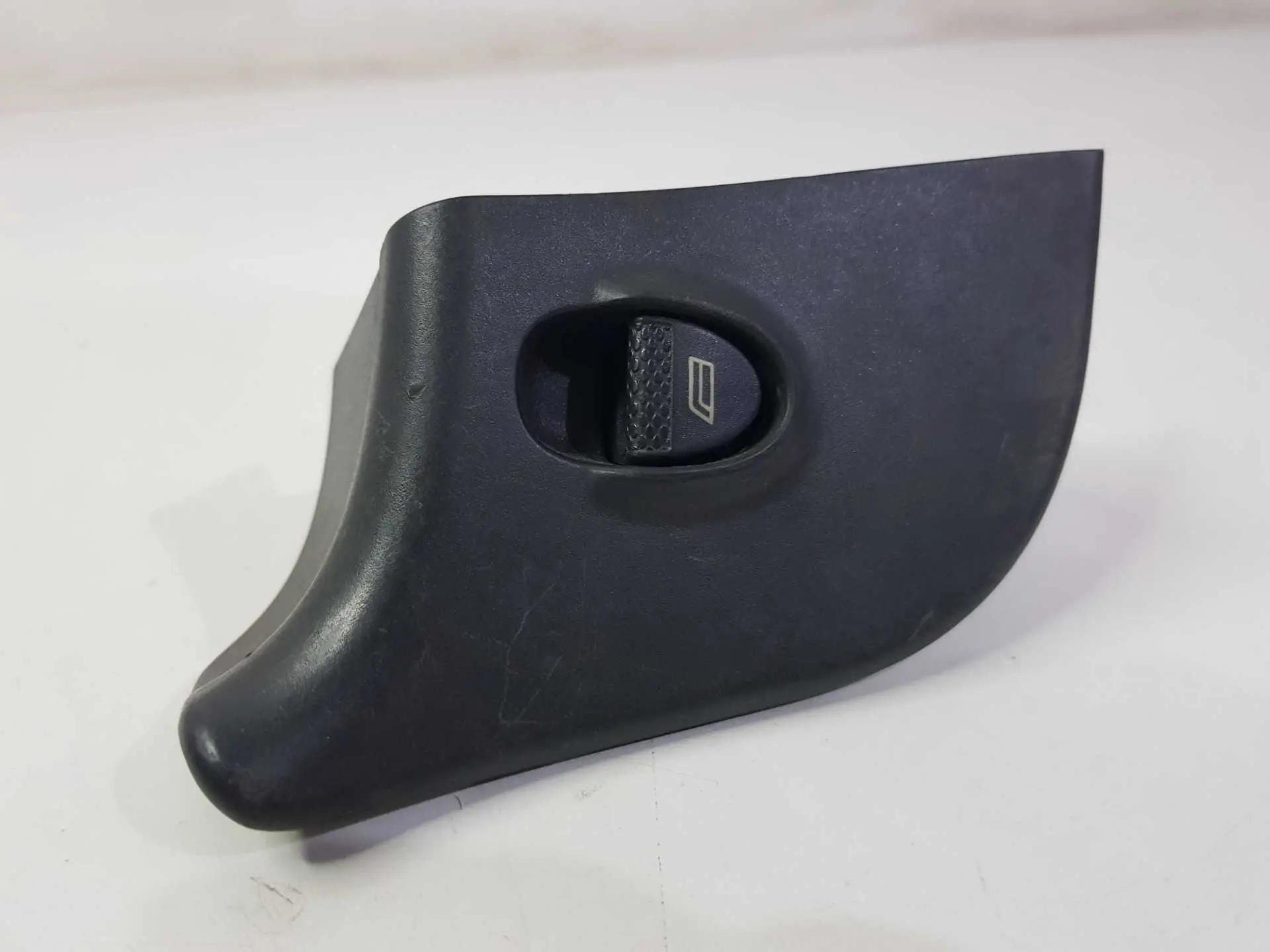 Botao Vidro Traseiro Direito Fiat Marea 1997 A 2007