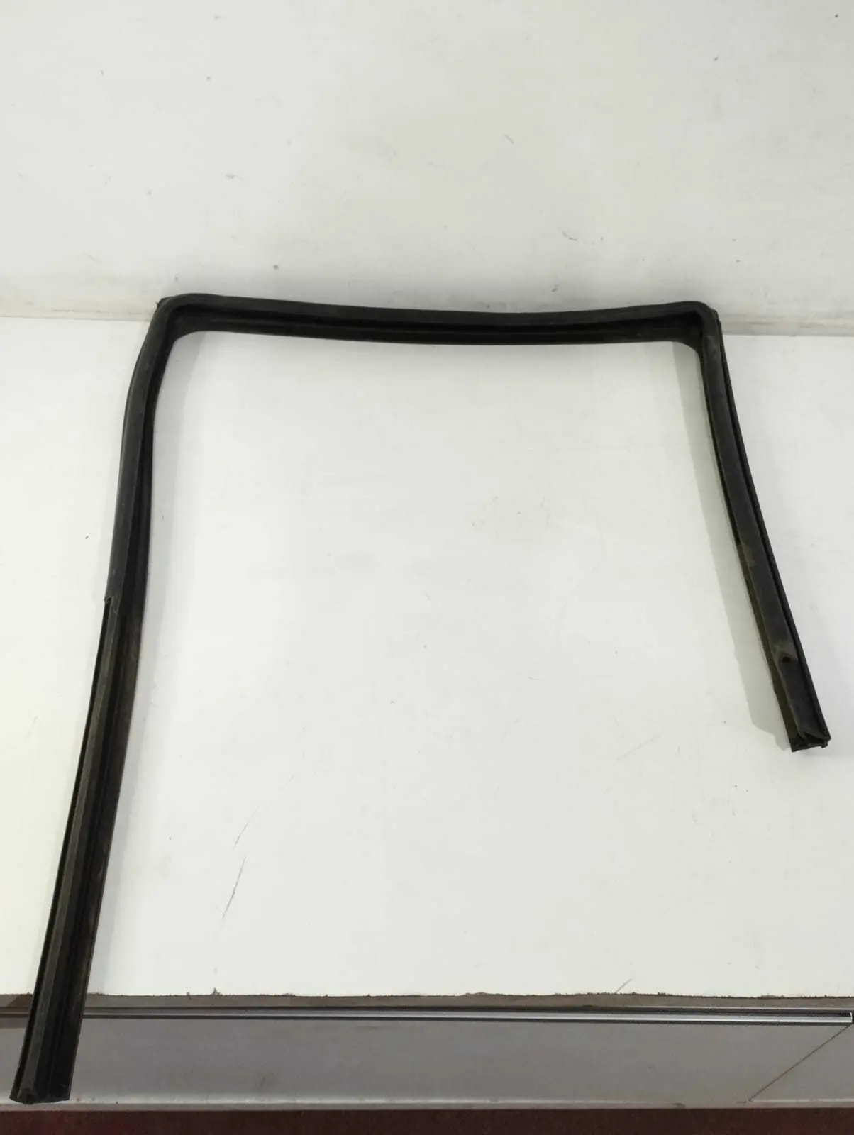 Canaleta Porta Traseira Esquerda Renault Duster Original.
