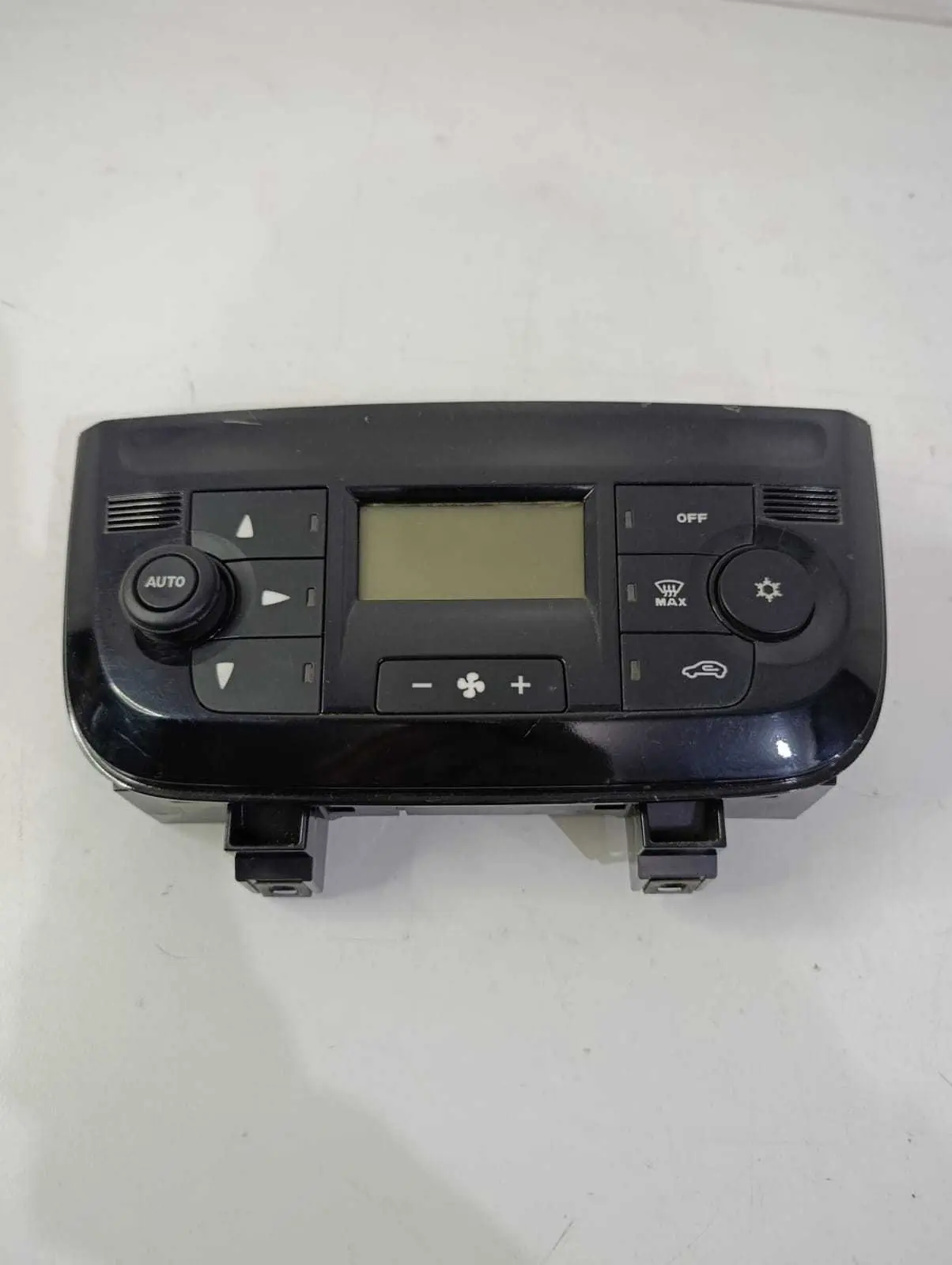 Comando Ar Digital Fiat Linea 2009 2010 2011 2012 735460063