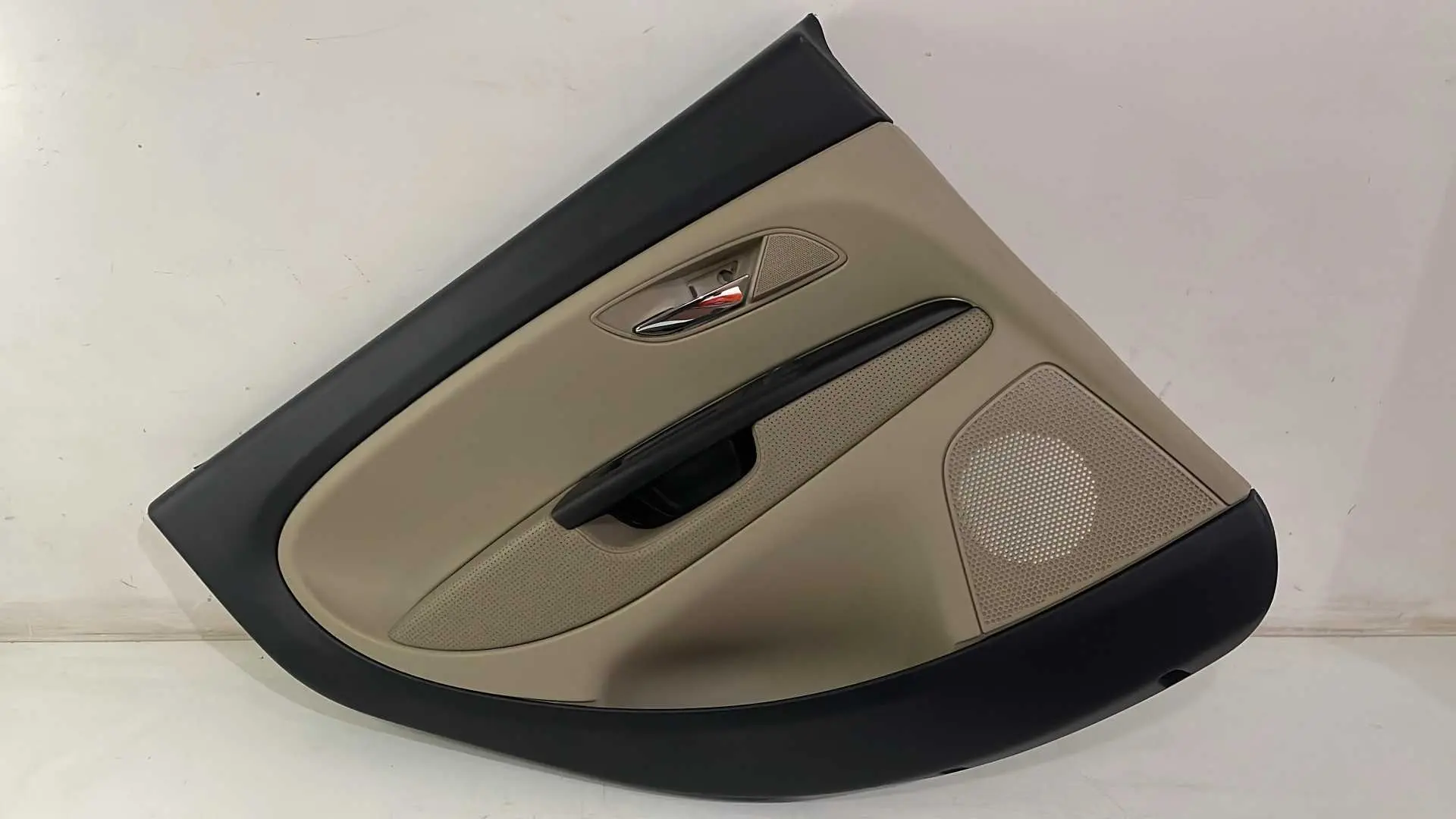 FORRO PORTA TRASEIRO ESQUERDO FIAT LINEA 2014 2015 2016