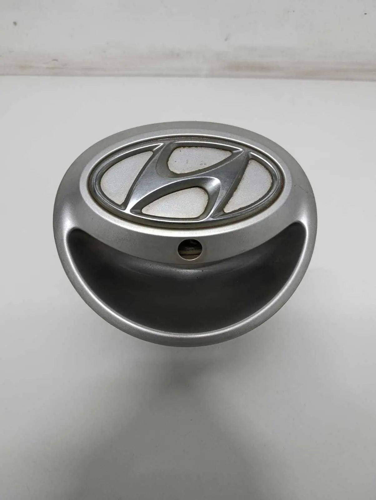 Moldura Emblema Tampa Traseira Hyundai Veloster Original