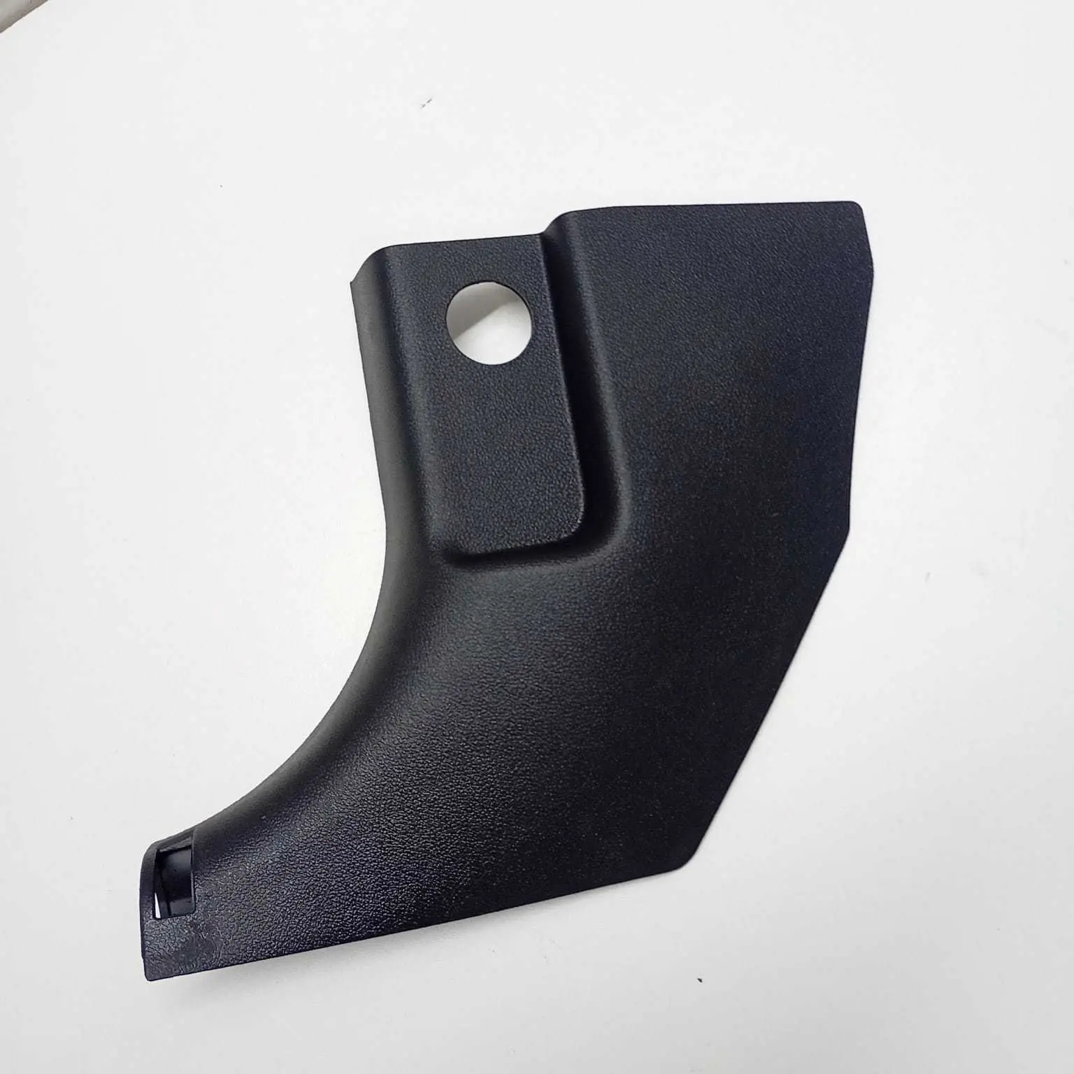 Moldura Soleira Dianteira Esquerda Kia Cerato 2009 2010 2011