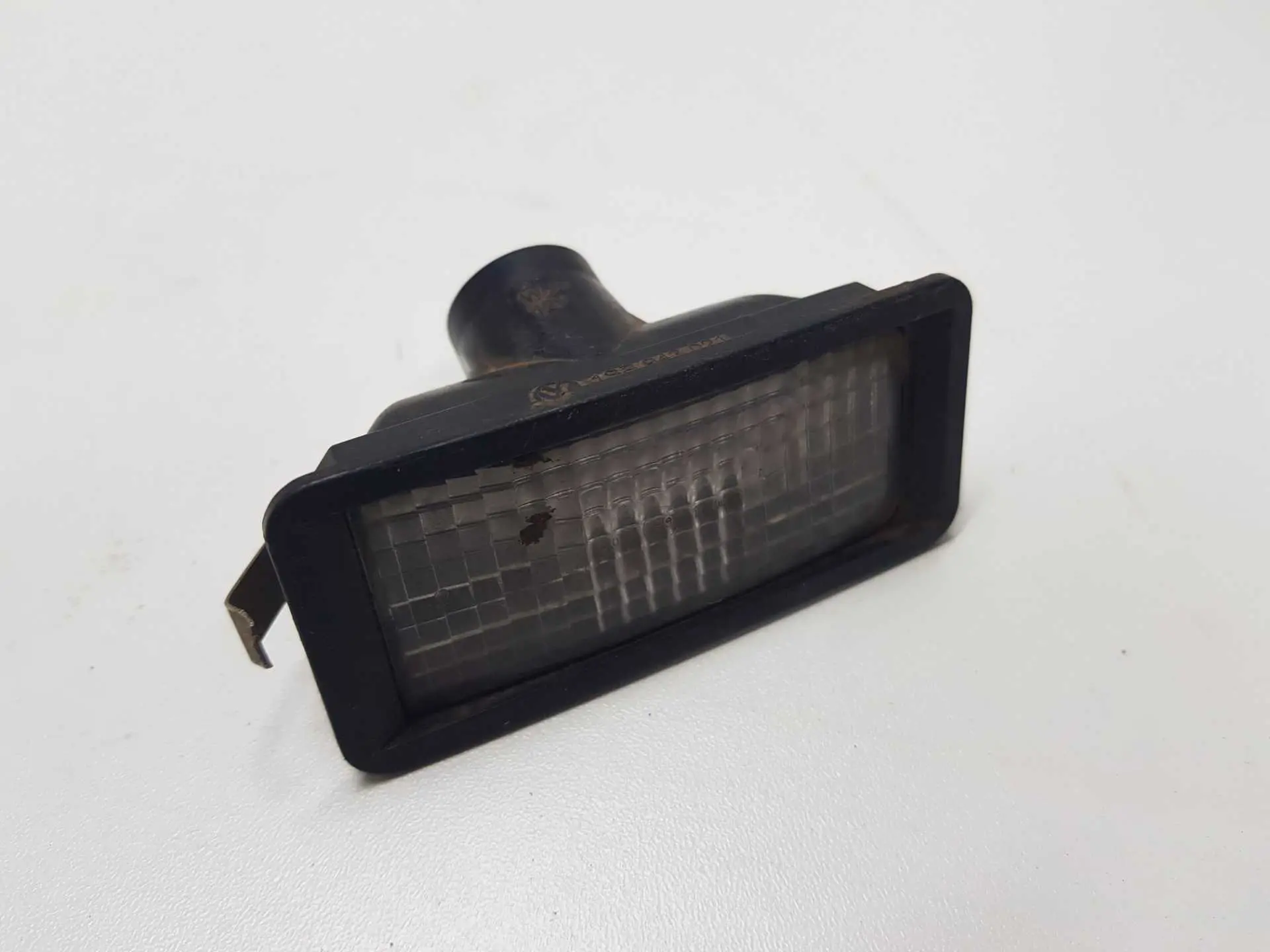 LANTERNA LUZ DE PLACA VW UP! 2014 A 2021 ORIGINAL