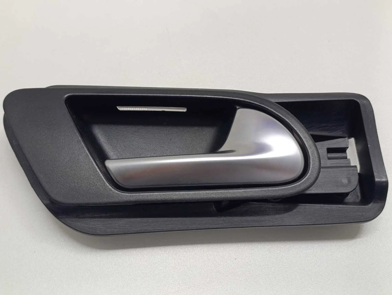 Macaneta Interna Dianteira Direita Tiguan 2012 2013 2014
