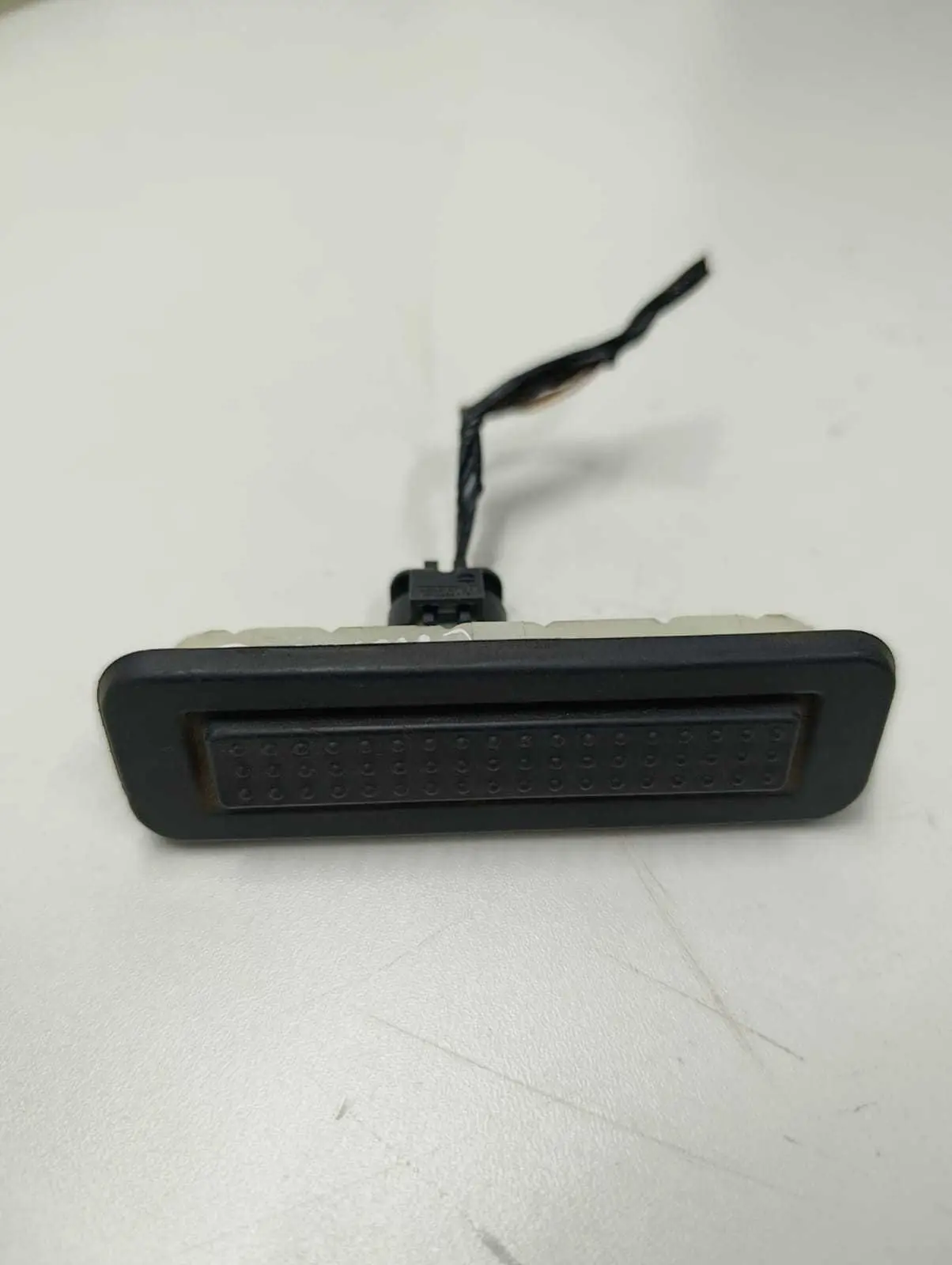 Botão Tampa Traseira Fiat Argo Cronos 2018 a 2022 52052778