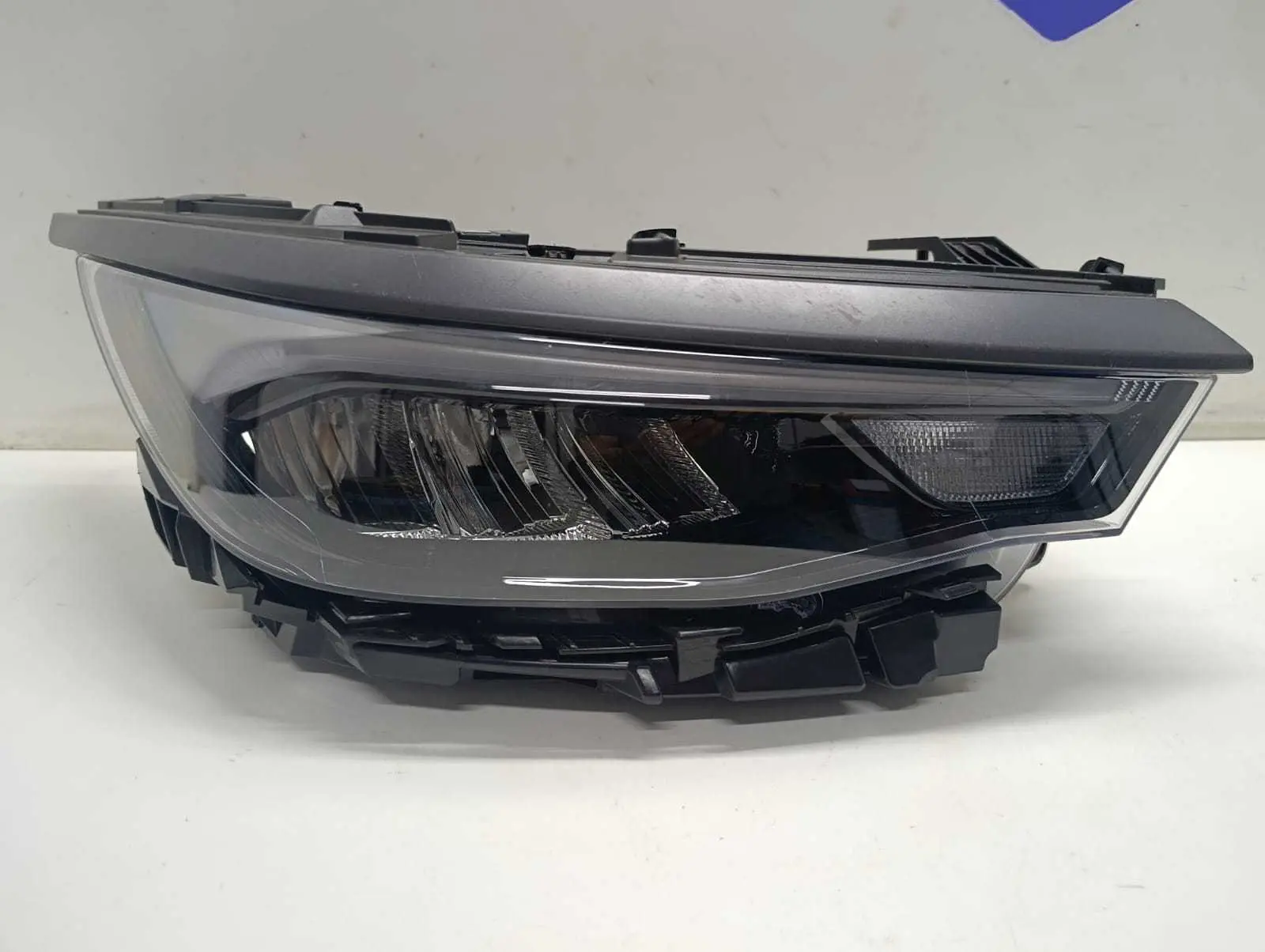 Farol Direito Fiat Fastback 22 2023 2024 25 Original Detalhe