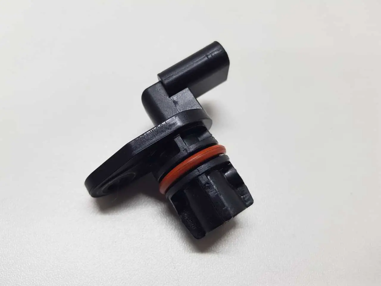 SENSOR FASE ONIX TRACKER 1.0 TURBO 3CC 2021 A 2025