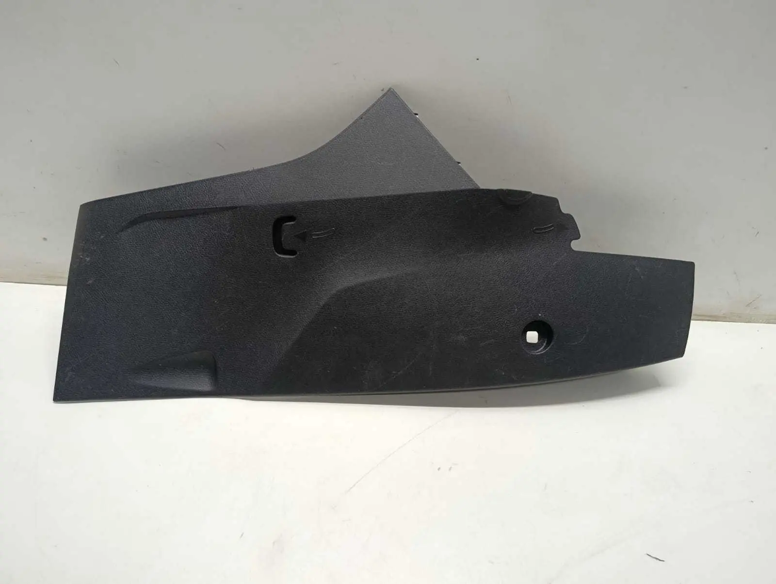 Acabamento Esquerdo Console Central Ford Ka 2014 A 2020